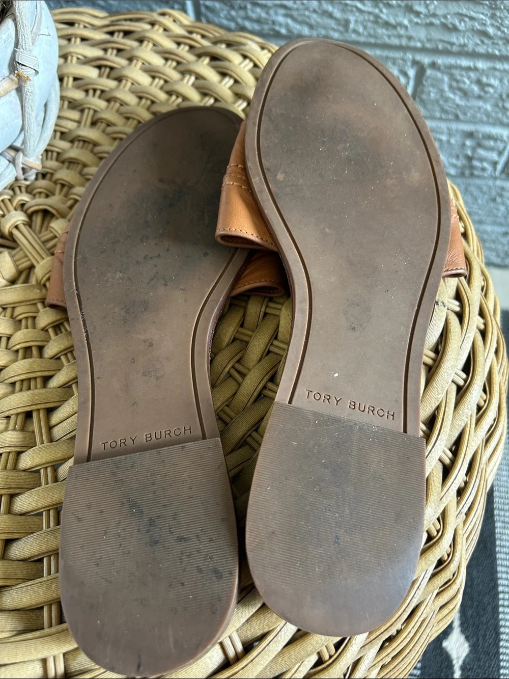 Tory Burch classic tory